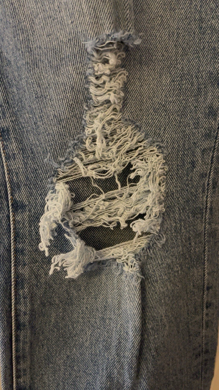 GOOD AMERICAN Good Boy High Rise Jeans Size 26”