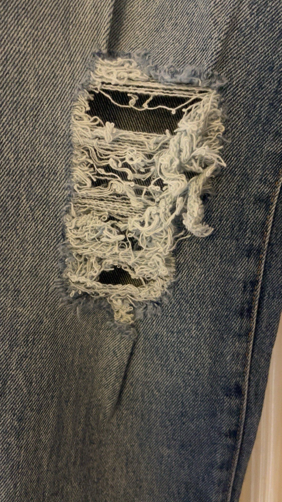 GOOD AMERICAN Good Boy High Rise Jeans Size 26”